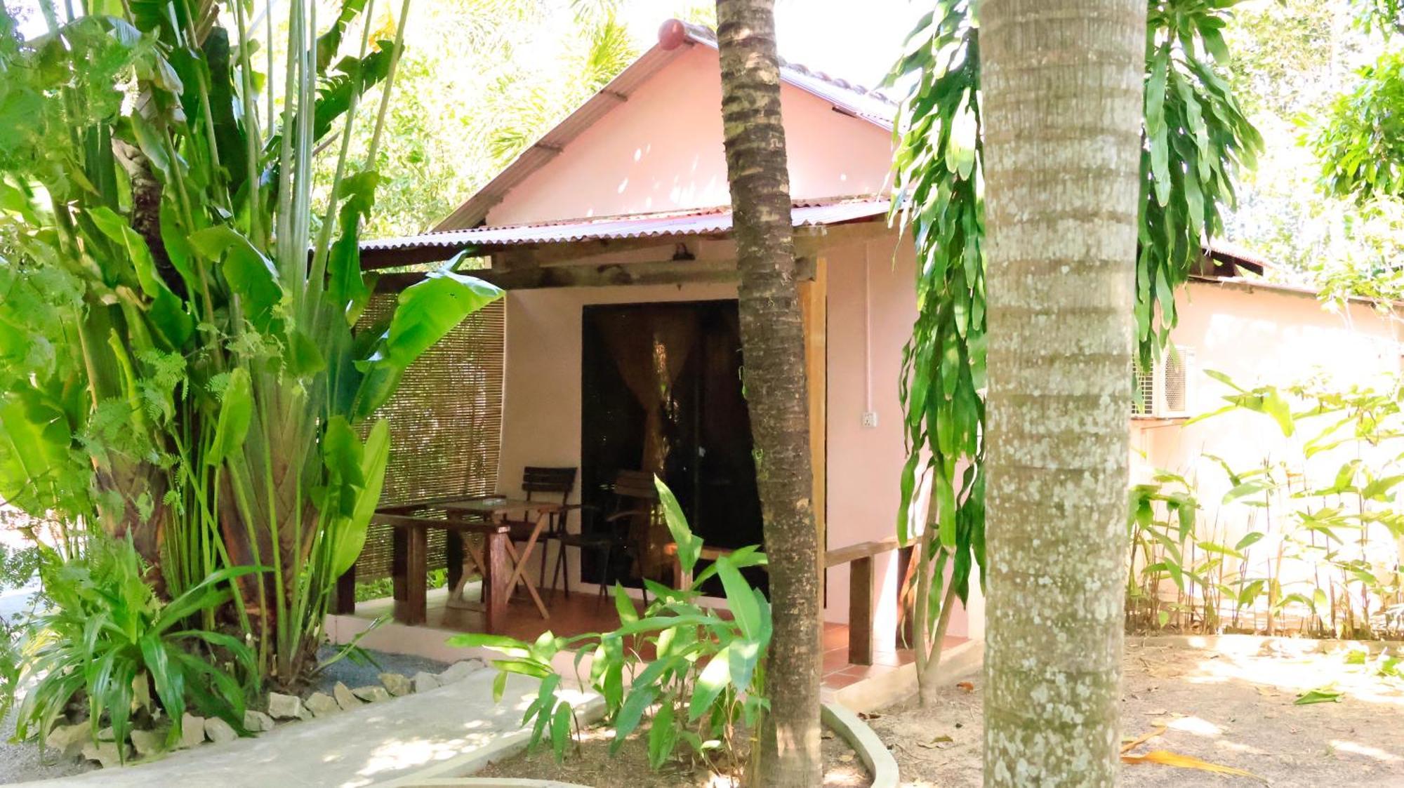 Bird Of Paradise Bungalows Kep Ngoại thất bức ảnh