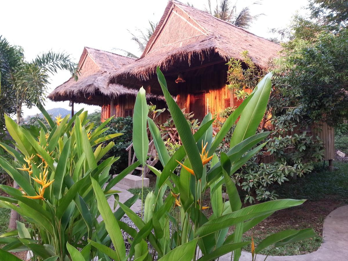 Bird Of Paradise Bungalows Kep Phòng bức ảnh