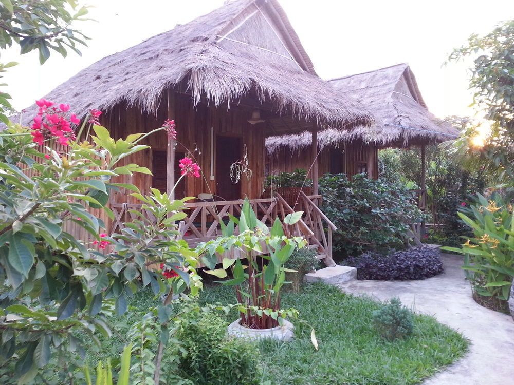 Bird Of Paradise Bungalows Kep Ngoại thất bức ảnh